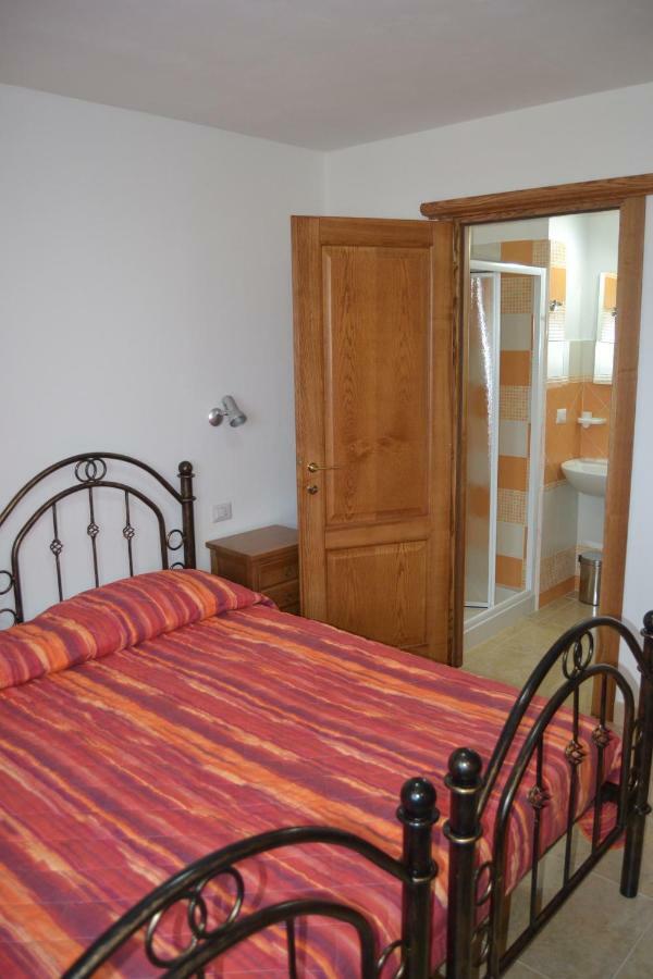 B&B Gennargentu Фонни Экстерьер фото